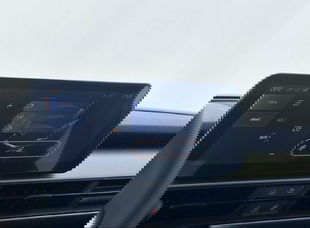 Jeep Avenger nuova a Perugia (13)