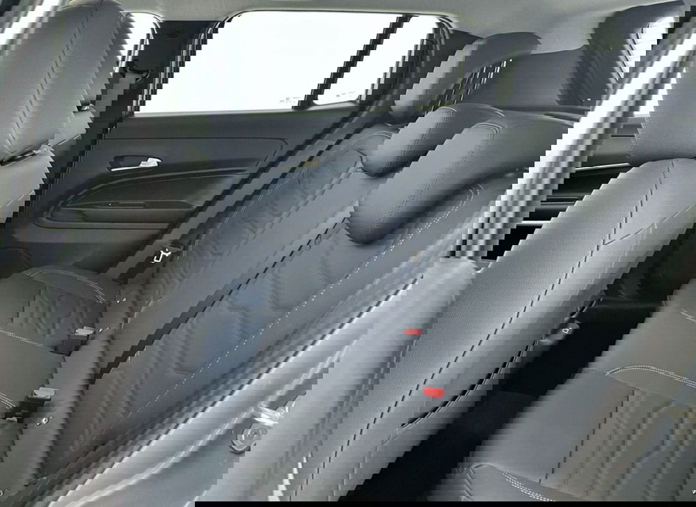 Jeep Avenger nuova a Perugia (20)