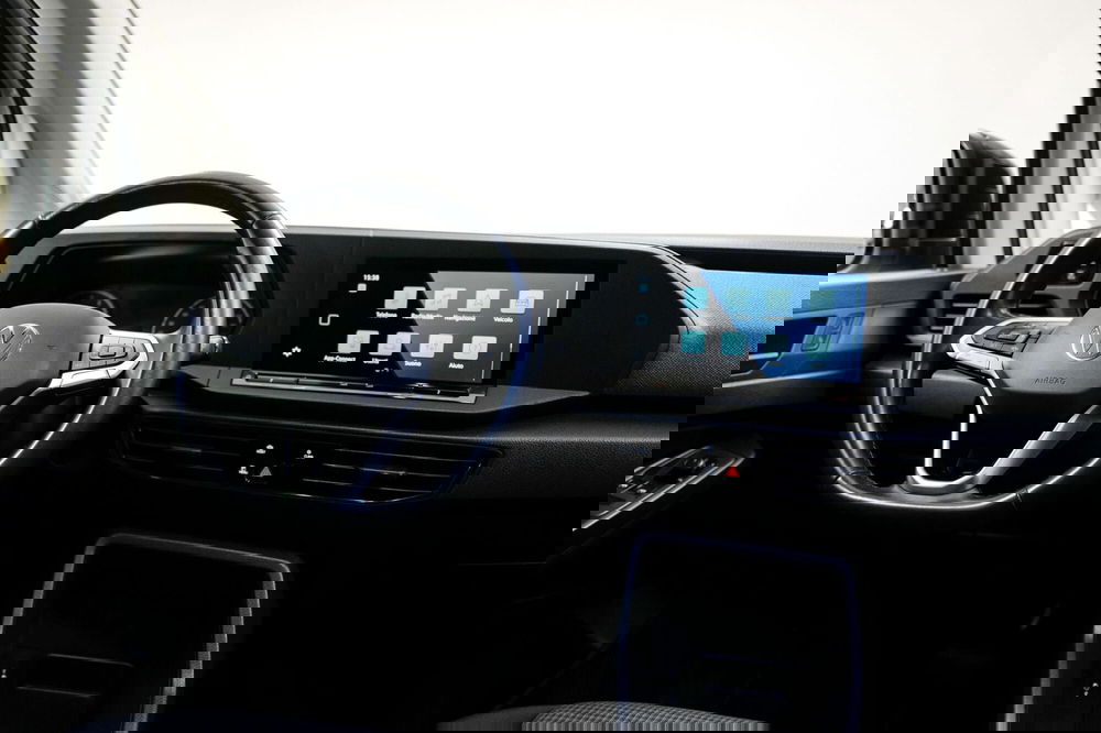 Volkswagen Caddy usata a Varese (11)