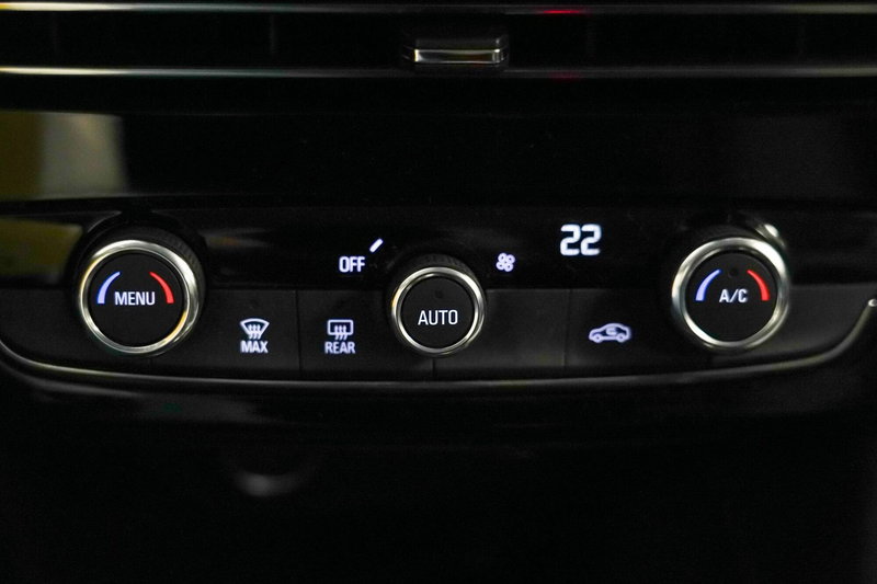 Opel Mokka usata a Varese (17)