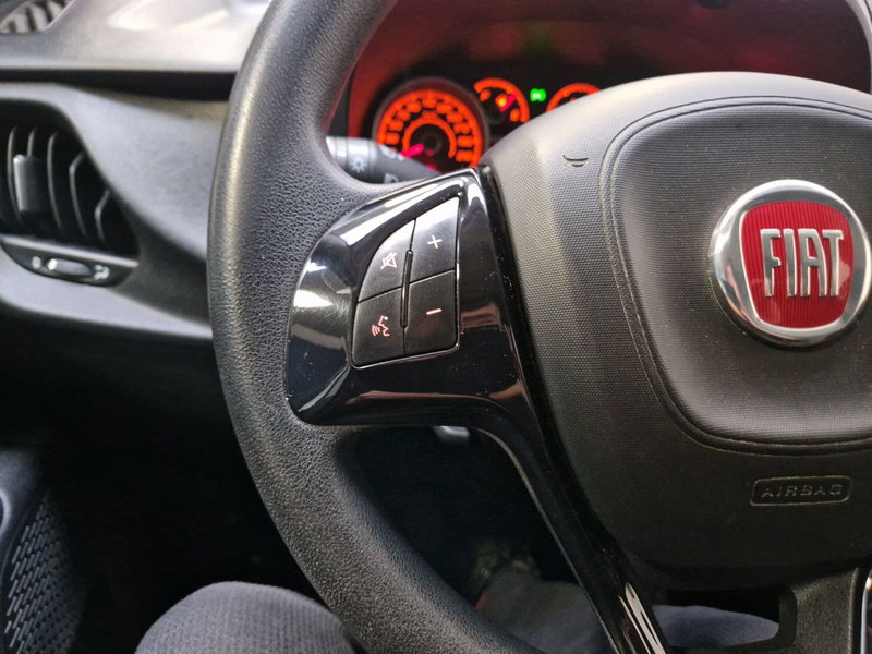 Fiat Doblò Furgone usata a Varese (10)