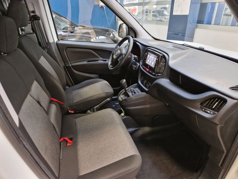 Fiat Doblò Furgone usata a Varese (8)