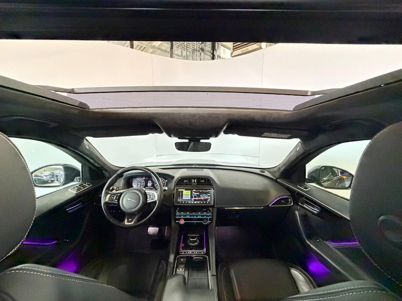 Jaguar F-Pace usata a Monza e Brianza (19)