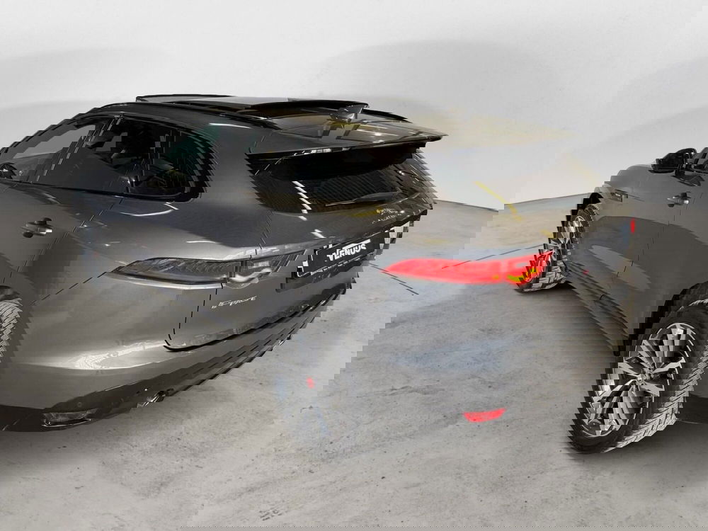 Jaguar F-Pace usata a Monza e Brianza (4)