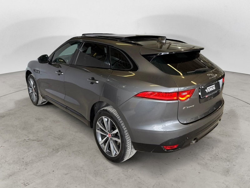 Jaguar F-Pace usata a Monza e Brianza (4)