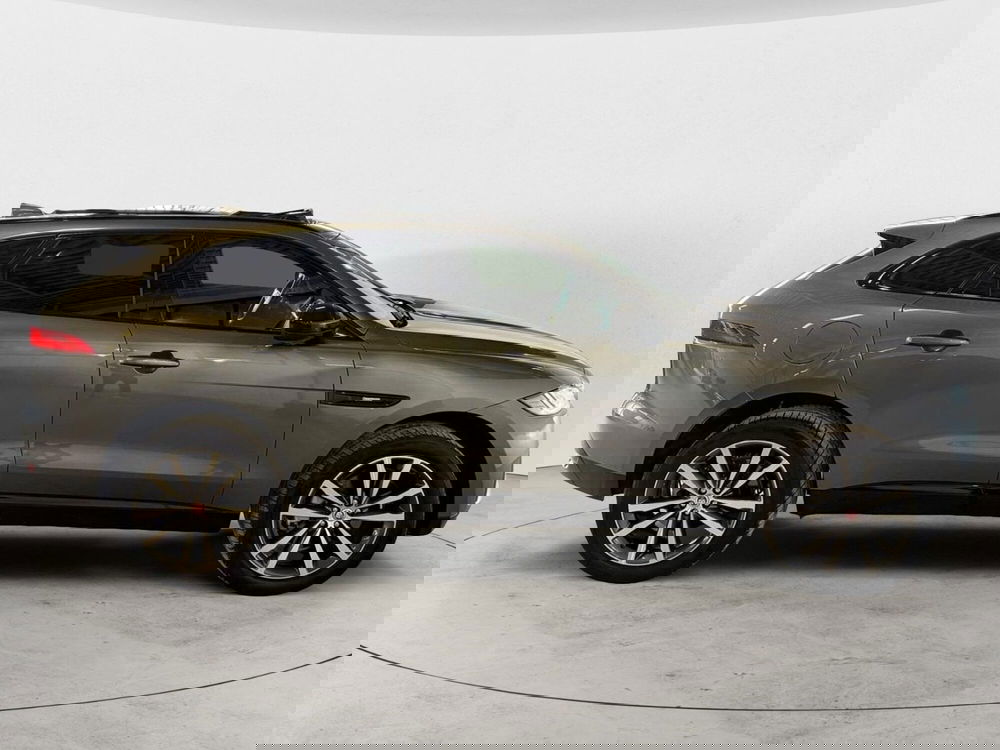 Jaguar F-Pace usata a Monza e Brianza (7)