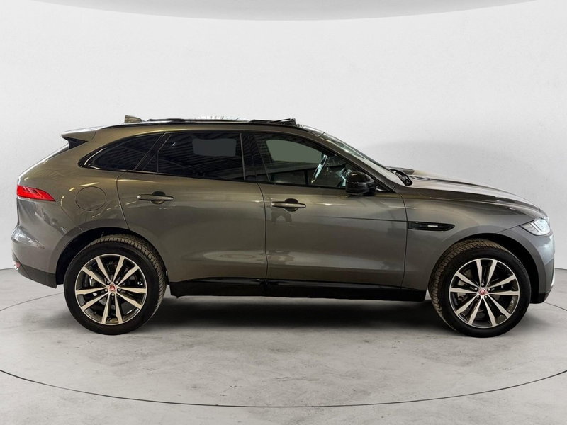Jaguar F-Pace usata a Monza e Brianza (7)