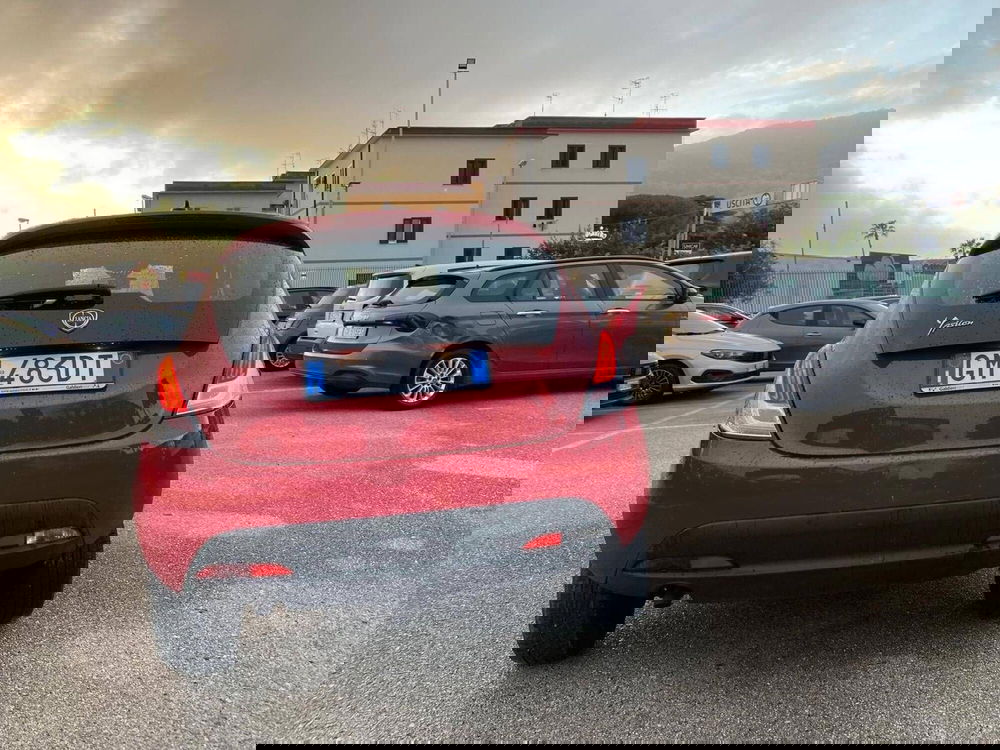 Lancia Ypsilon usata a Salerno (10)