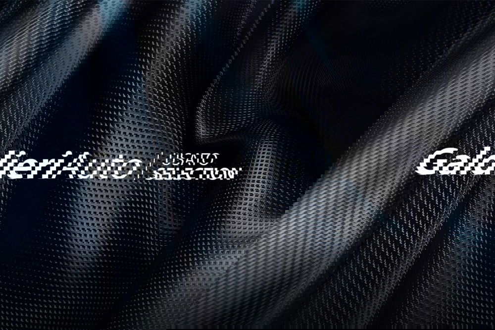 Lancia Ypsilon usata a Salerno (17)