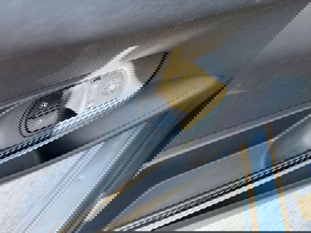 Opel Corsa usata a Salerno (11)