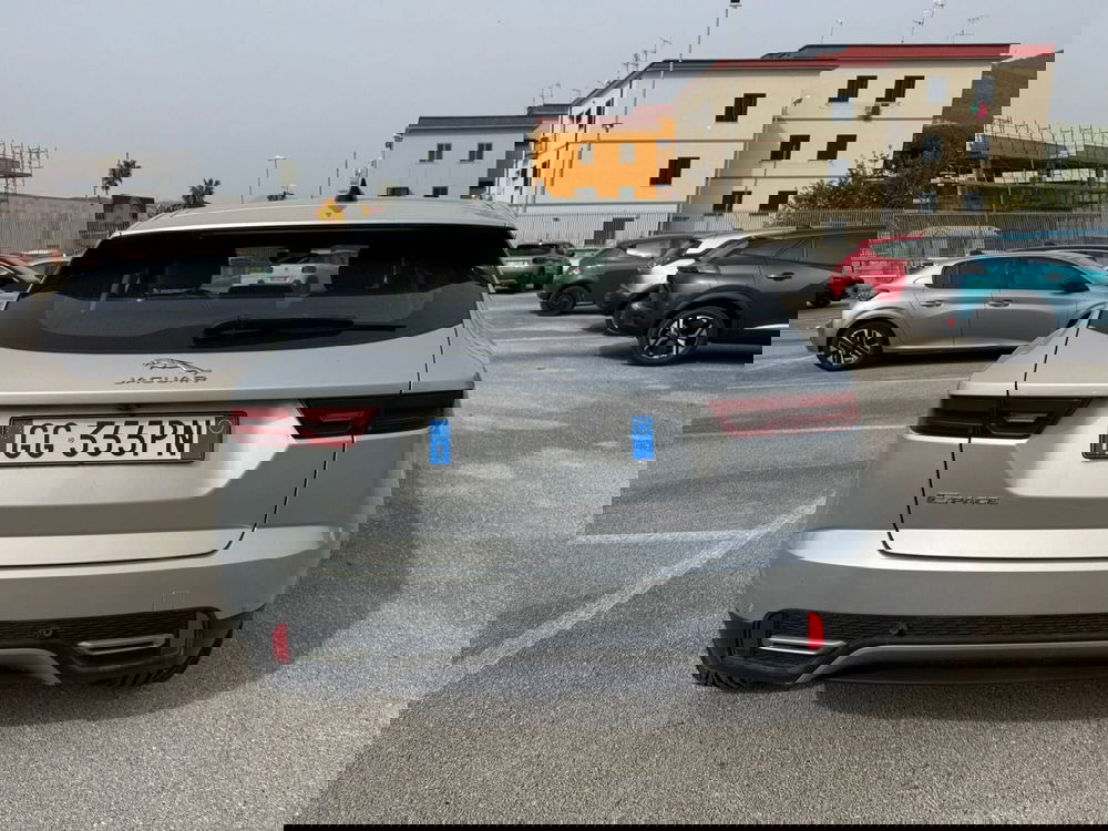 Jaguar E-Pace usata a Salerno (11)