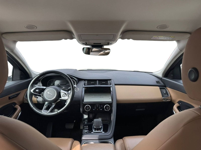 Jaguar E-Pace usata a Salerno (5)