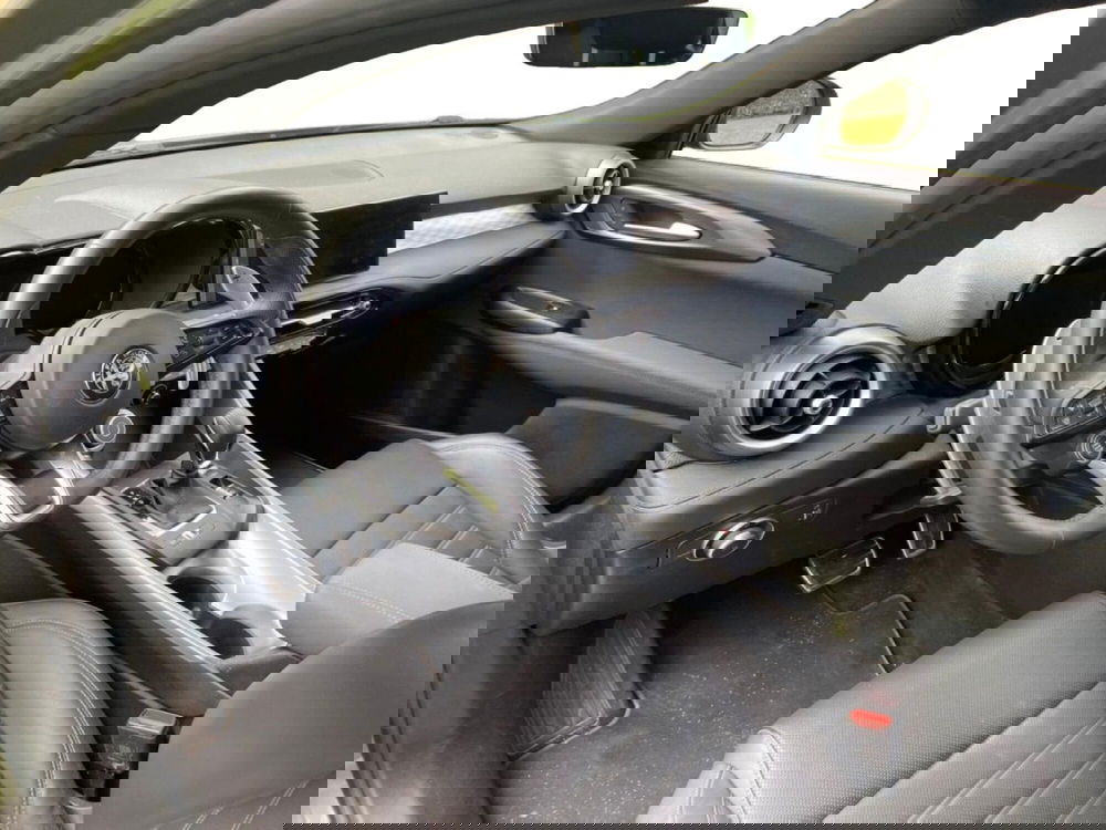 Alfa Romeo Tonale usata a Salerno (8)