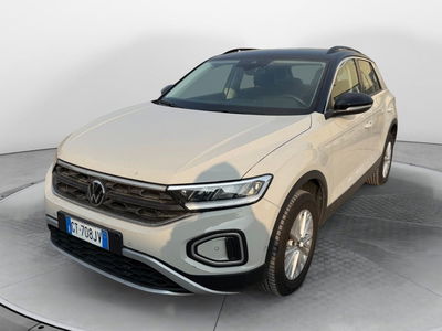 Volkswagen T-Roc 1.0 TSI Life del 2024 usata a Fisciano