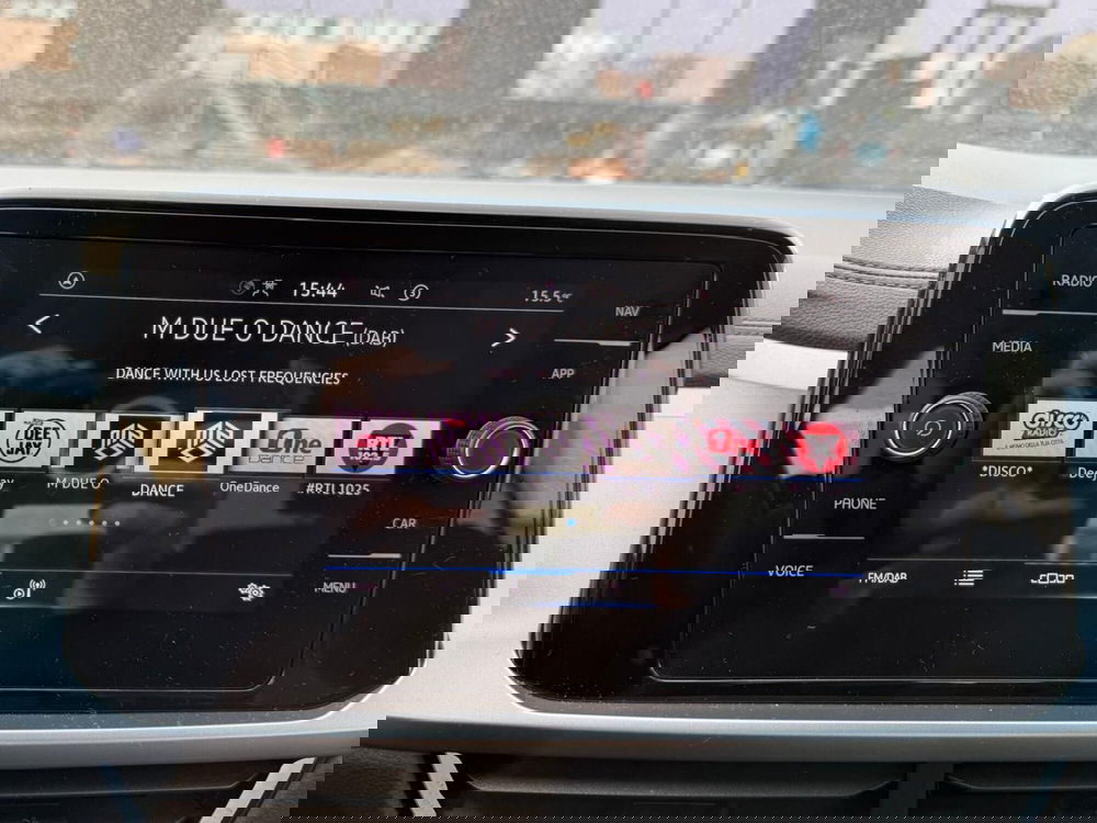 Volkswagen T-Roc usata a Salerno (15)