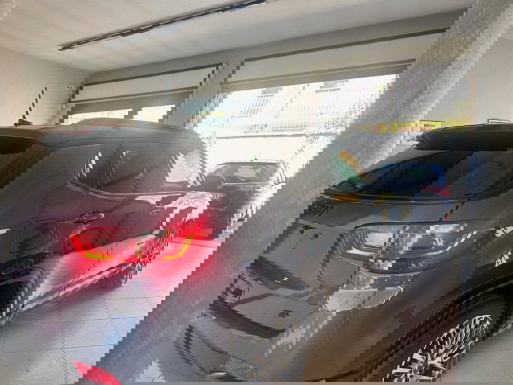 Jeep Compass nuova a Salerno (4)