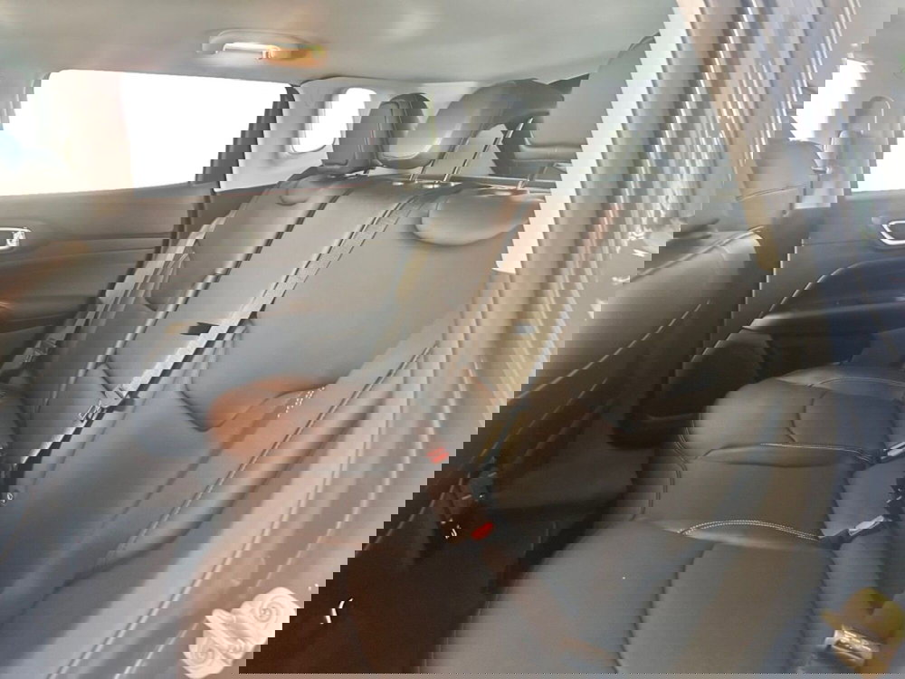 Jeep Compass nuova a Salerno (7)