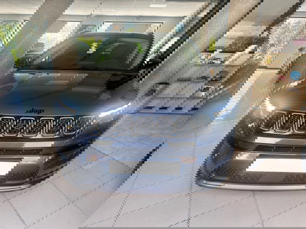 Jeep Compass nuova a Salerno (9)