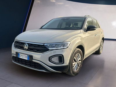 Volkswagen T-Roc 1.0 TSI Life del 2023 usata a Fisciano