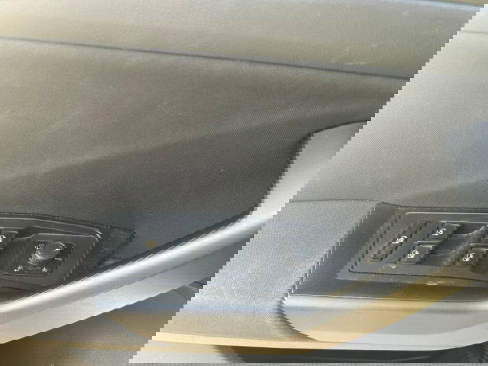 Volkswagen T-Roc usata a Salerno (15)