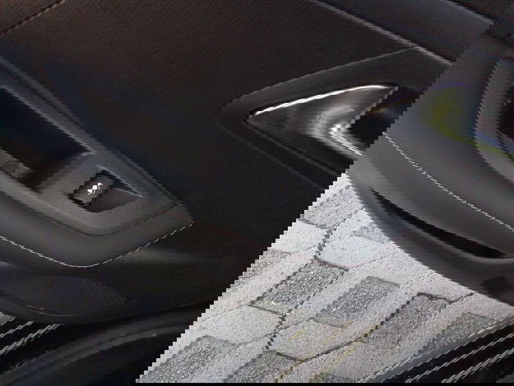 Peugeot 208 usata a Salerno (16)