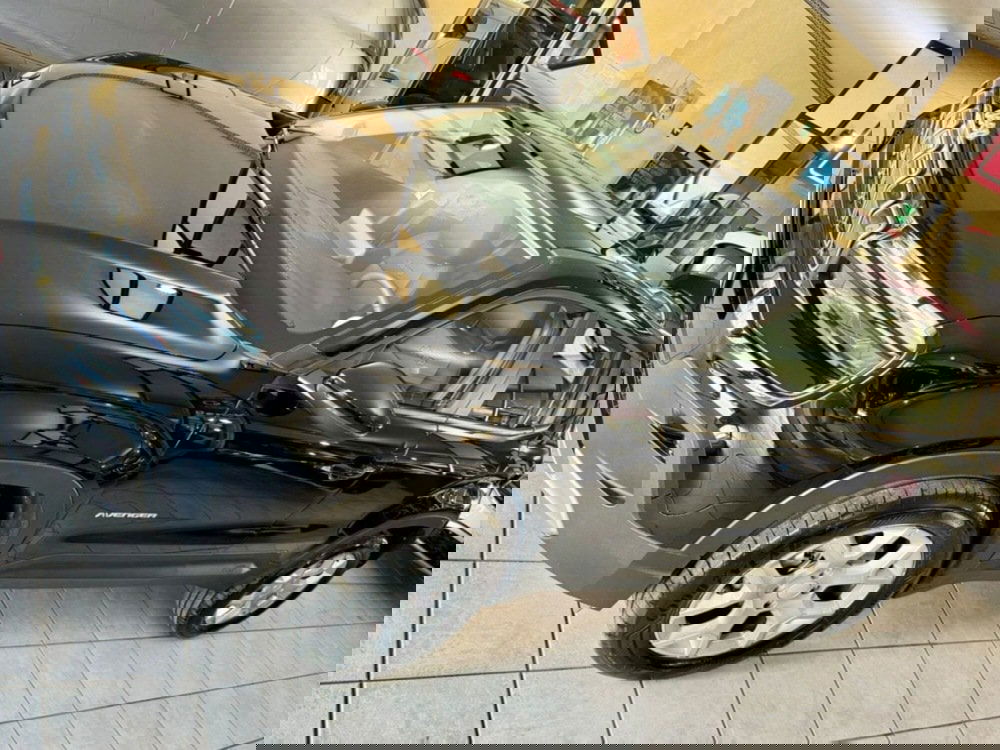 Jeep Avenger usata a Salerno (10)