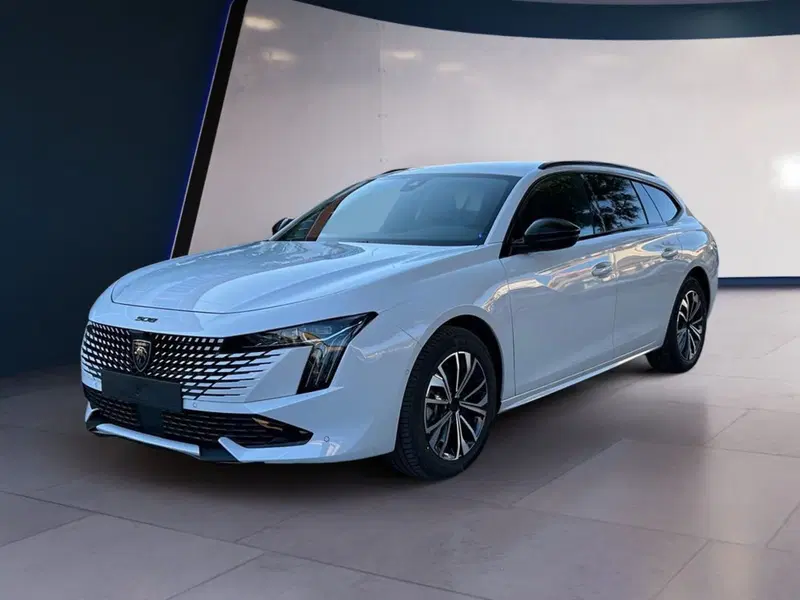 Peugeot 508 SW nuova a Salerno