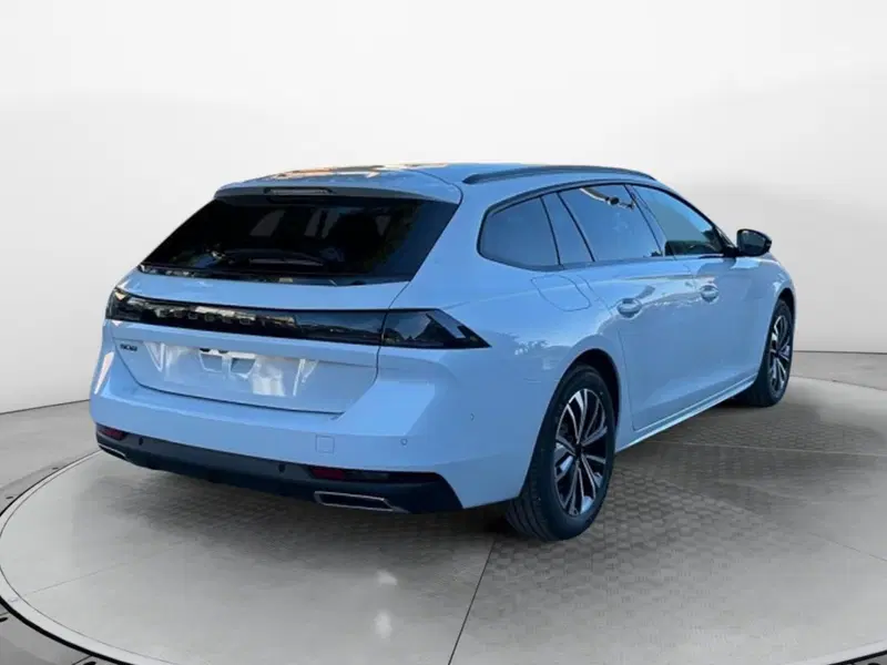 Peugeot 508 SW nuova a Salerno (3)