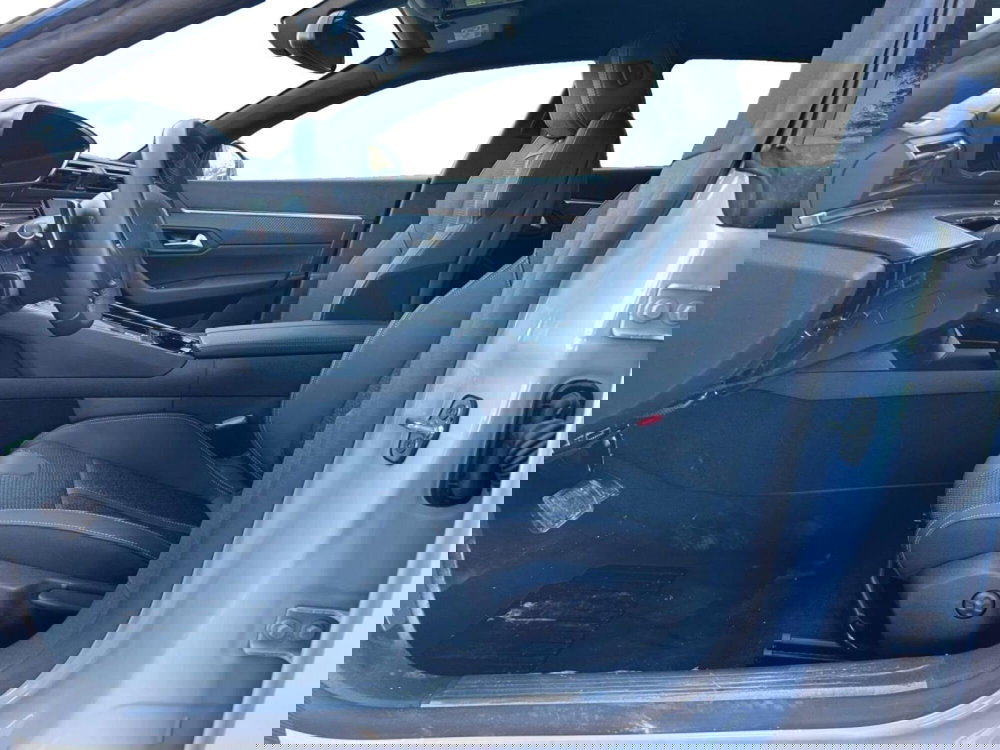 Peugeot 508 SW nuova a Salerno (6)