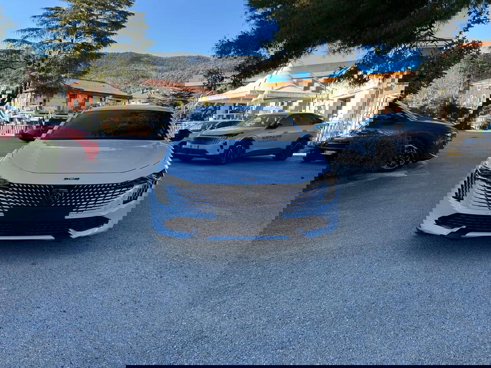 Peugeot 508 SW nuova a Salerno (9)