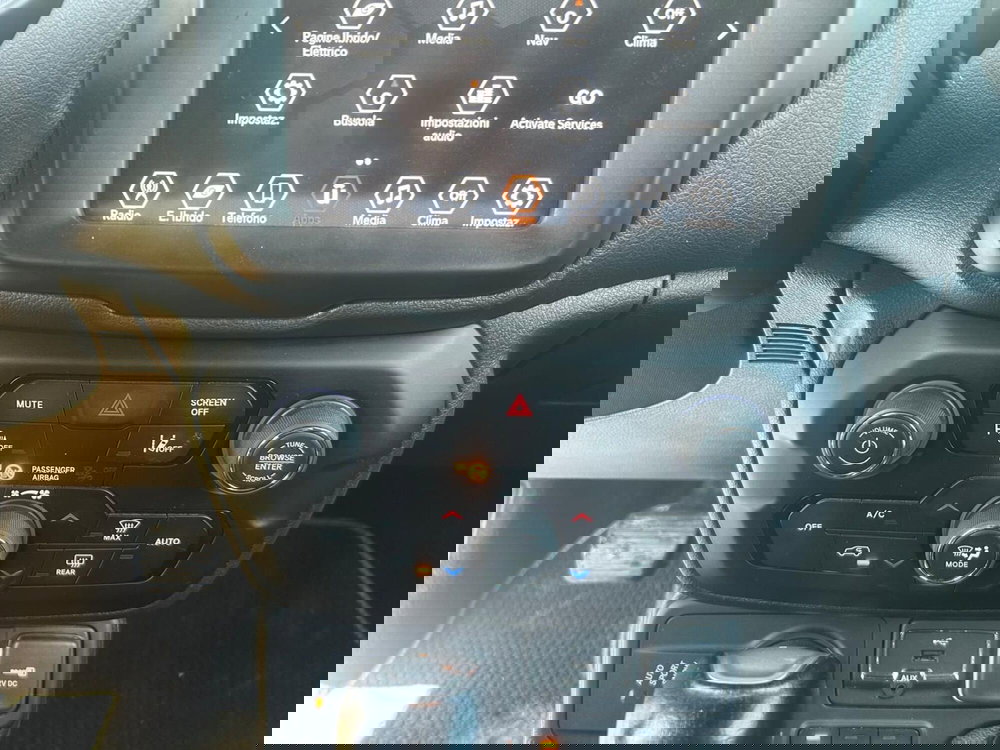 Jeep Renegade usata a Salerno (20)