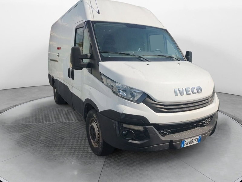 Iveco Daily Furgone usata a Salerno (2)