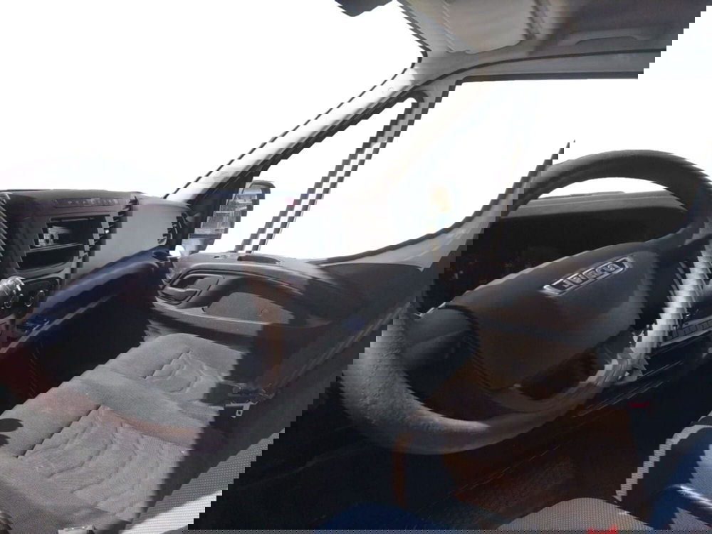 Iveco Daily Furgone usata a Salerno (5)