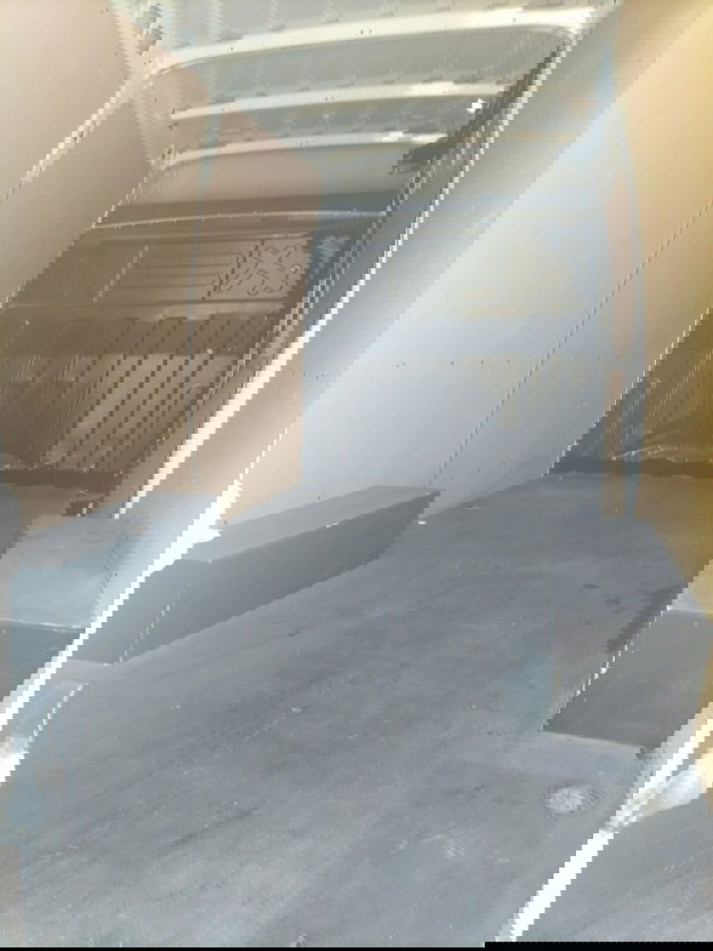 Iveco Daily Furgone usata a Salerno (7)