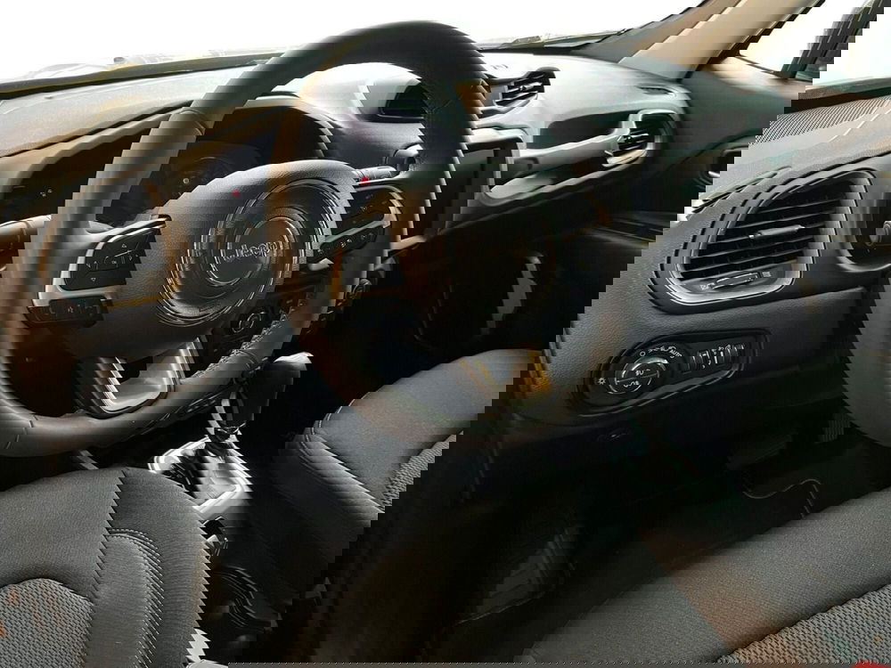 Jeep Renegade usata a Salerno (8)