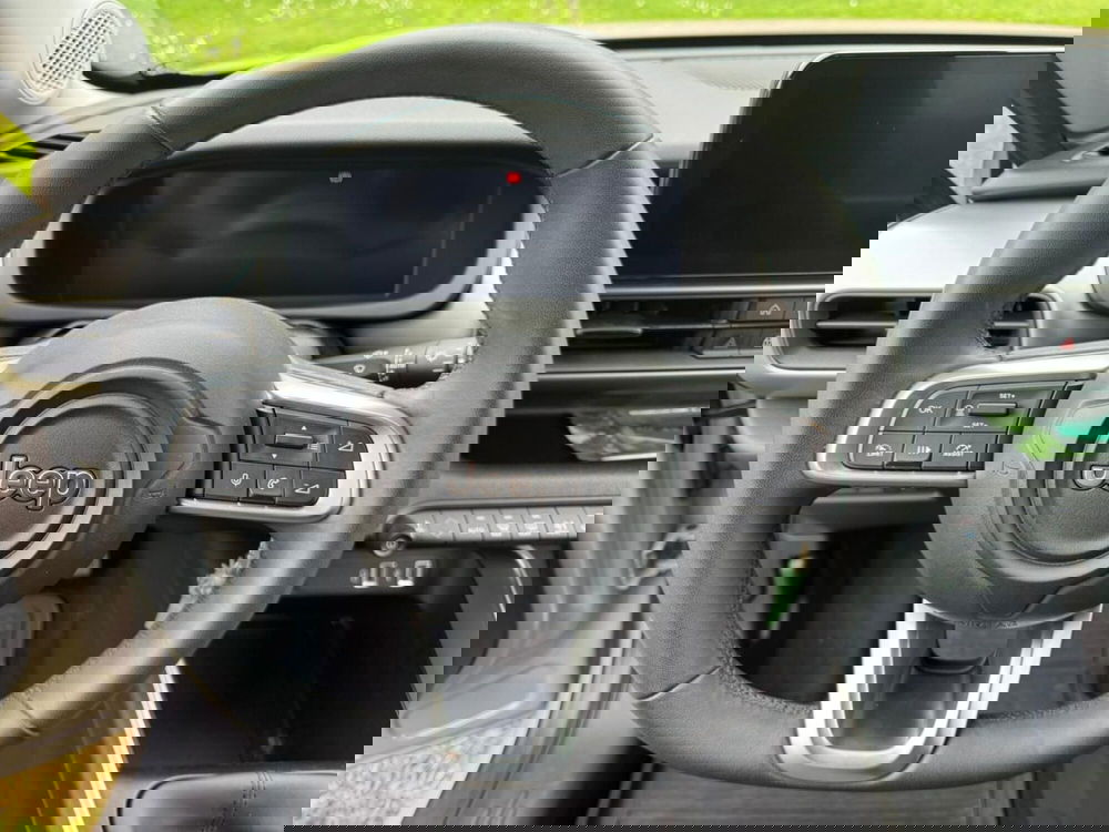 Jeep Avenger usata a Salerno (17)