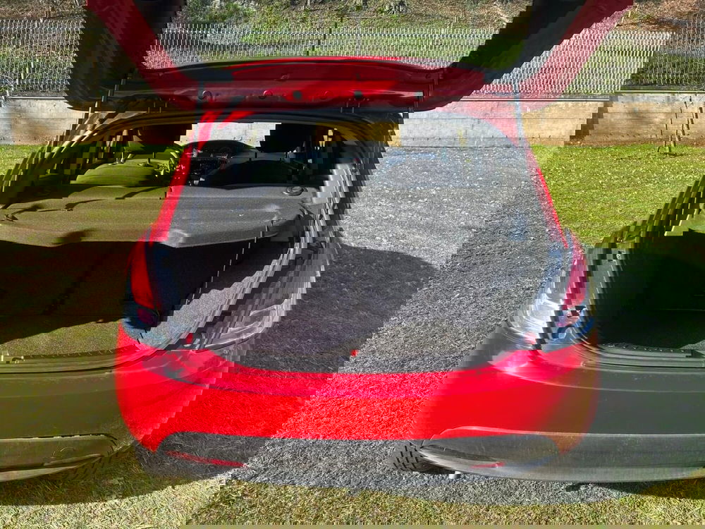 Lancia Ypsilon usata a Salerno (14)