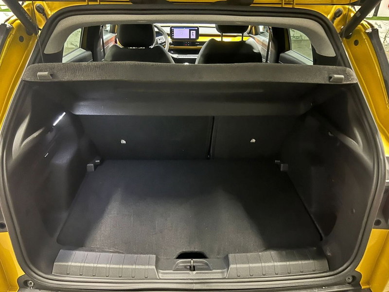 Jeep Avenger usata a Salerno (11)