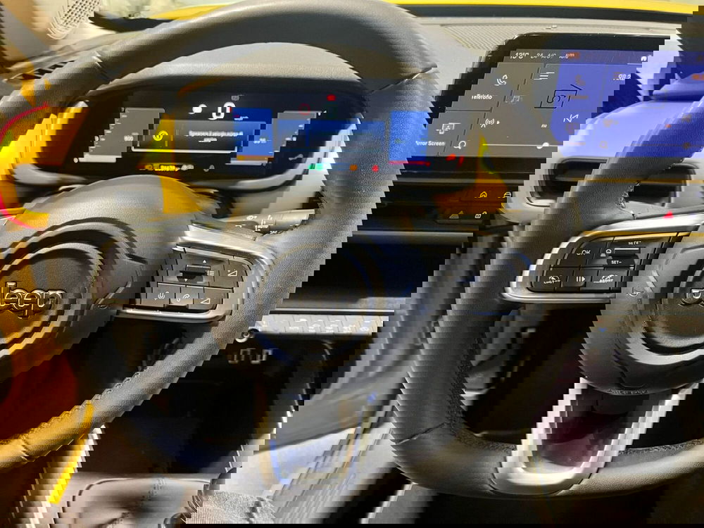 Jeep Avenger usata a Salerno (14)