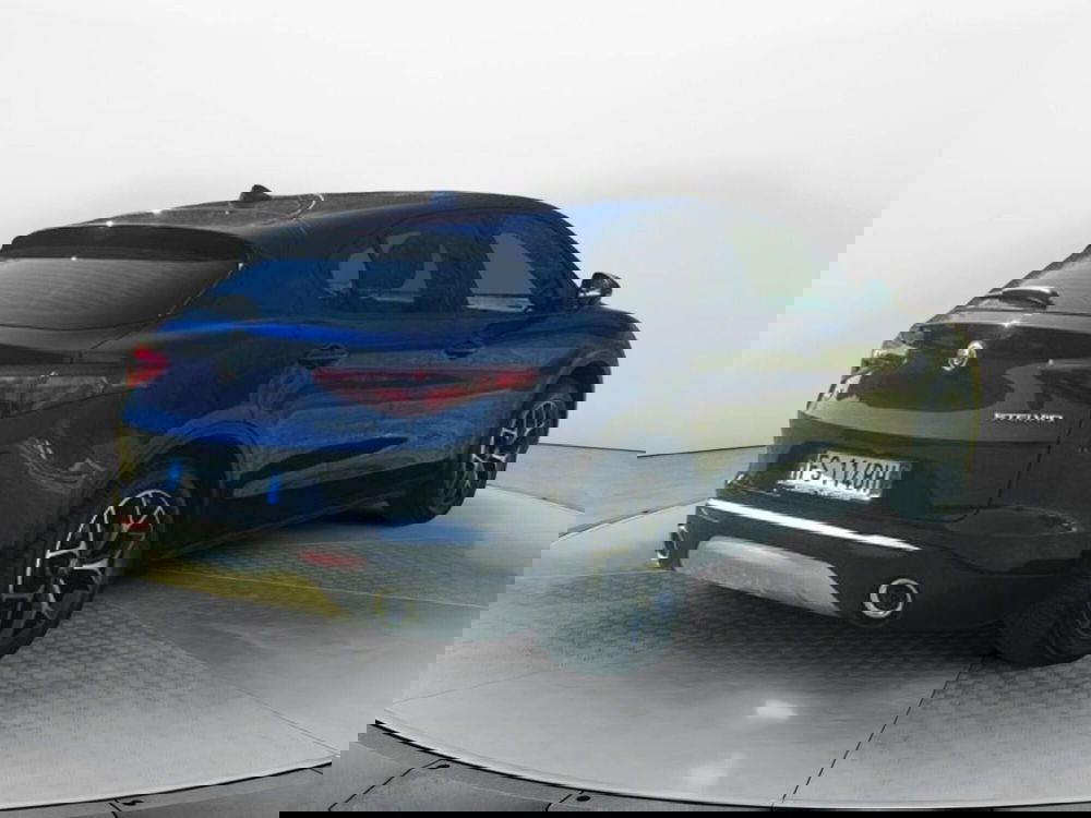 Alfa Romeo Stelvio usata a Salerno (3)