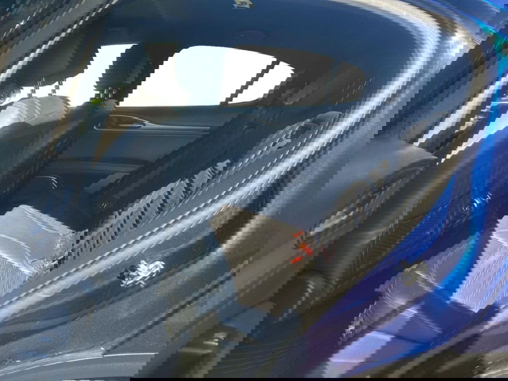 Alfa Romeo Stelvio usata a Salerno (7)