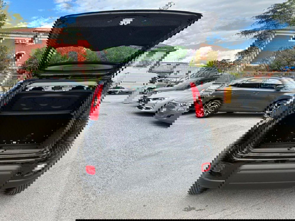 Fiat Panda Cross nuova a Salerno (13)