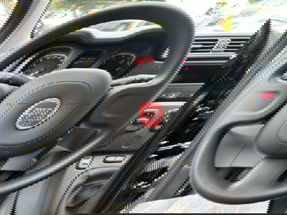 Fiat Panda Cross nuova a Salerno (15)