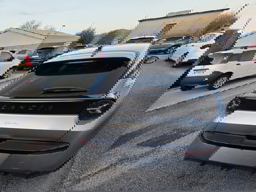 Lancia Ypsilon nuova a Salerno (10)