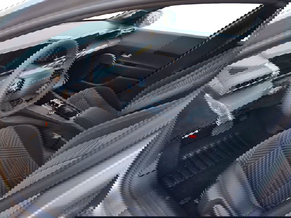 Lancia Ypsilon nuova a Salerno (5)