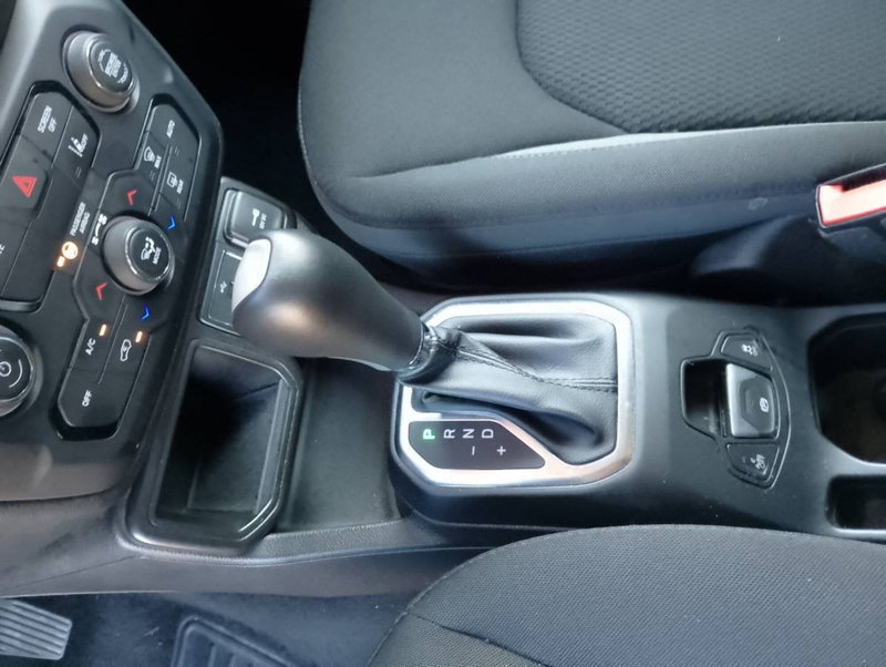 Jeep Renegade usata a Salerno (17)