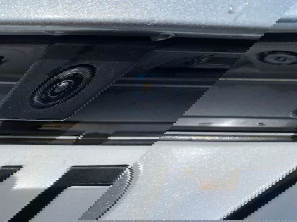 Jeep Avenger usata a Salerno (12)