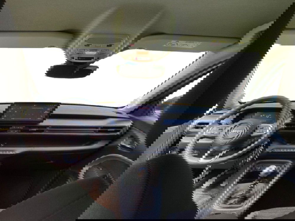 Jeep Avenger usata a Salerno (5)