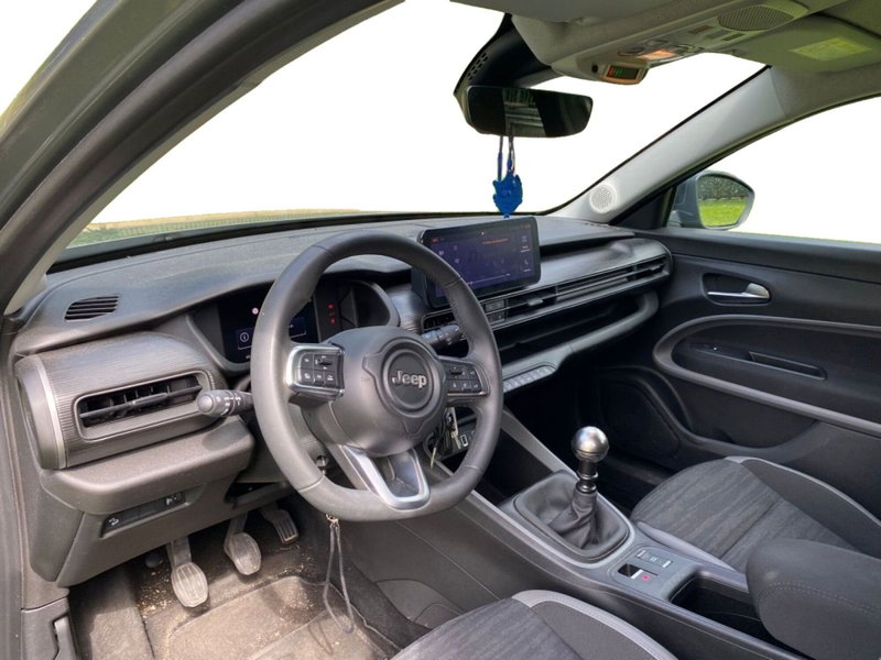 Jeep Avenger usata a Salerno (6)