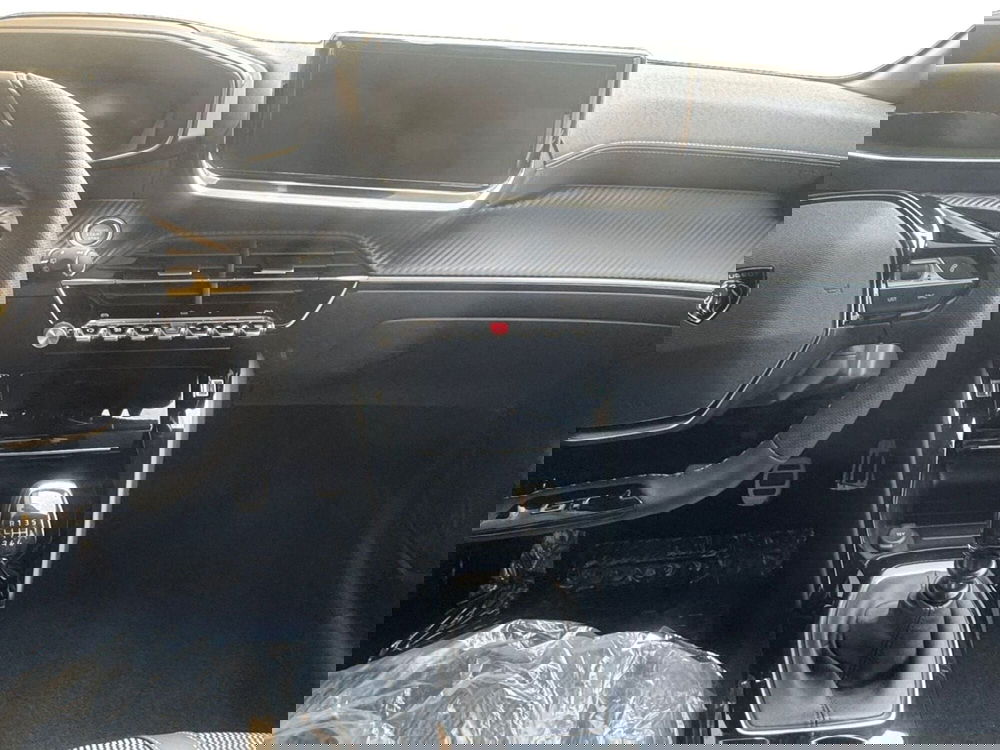 Peugeot 208 nuova a Salerno (5)